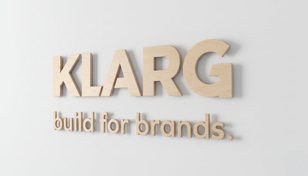 3D Holz Logo mit Abstandshaltern