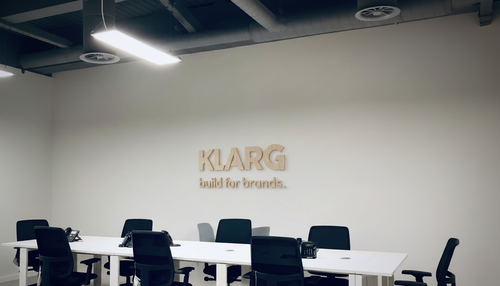 3D Holz Logo zum Kleben